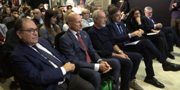 Poste Italiane festeggia i 90 anni di Topolino con 8 francobolli