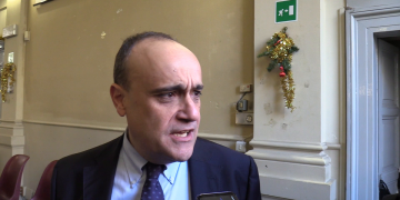 Bonisoli: “Il reddito di cittadinanza serve a questo Paese”