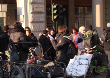 Torino, anarchici in piazza contro il decreto Sicurezza