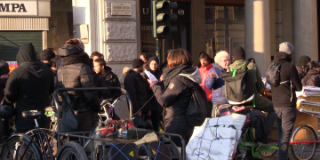 Torino, anarchici in piazza contro il decreto Sicurezza