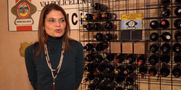 Cina: Vino Italiano trend di cultura tra i giovani cinesi