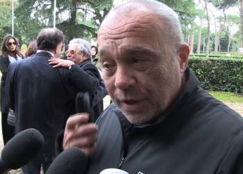 Fantastichini, Amendola: “Ricordo l’aiuto che mi diede nella mia prima regia”