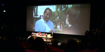 La sindaca di Roma Virginia Raggi alla camera ardente di Bertolucci