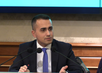 Ex Ilva, Di Maio: “Atto Mittal temerario, faccia bagno d’umiltà”