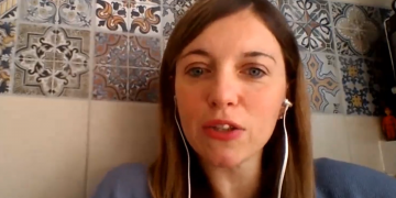 Gilet arancioni, la figlia di una vittima del coronavirus: «Mi vergogno per loro»