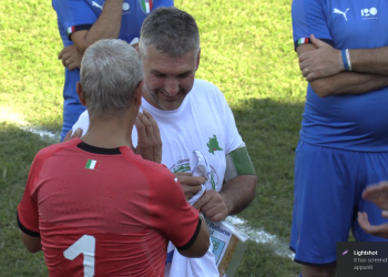 Coronavirus, Mattia, il paziente 1, torna a giocare a calcio a Codogno dopo il virus