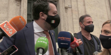 Mourinho, Salvini: “Da milanista mi devo beccare lo scudetto dell’Inter e il portoghese alla Roma”