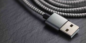 Un cavo USB per rubare auto Kia e Hyundai. Cosa sta succedendo?