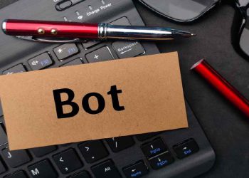 Un cartoncino con la scritta bot