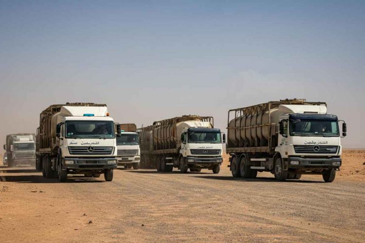 I primi camion di aiuti umanitari arrivano a Gaza attraverso il valico di Rafah