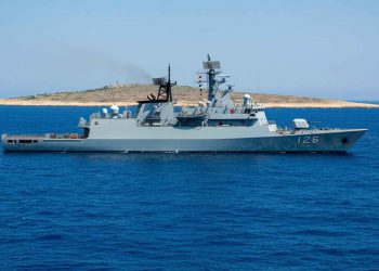 Nave Marina: il nuovo piano per il trasferimento dei migranti in Albania