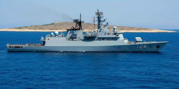 Nave Marina: il nuovo piano per il trasferimento dei migranti in Albania