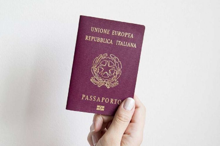 Passaporto italiano