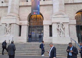 Piazza Affari Milano Borsa