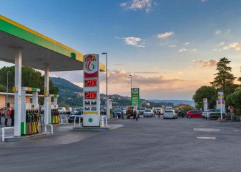Prezzo della benzina in aumento