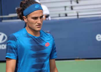 ATP Rotterdam: Bellucci si arrende a De Minaur in semifinale