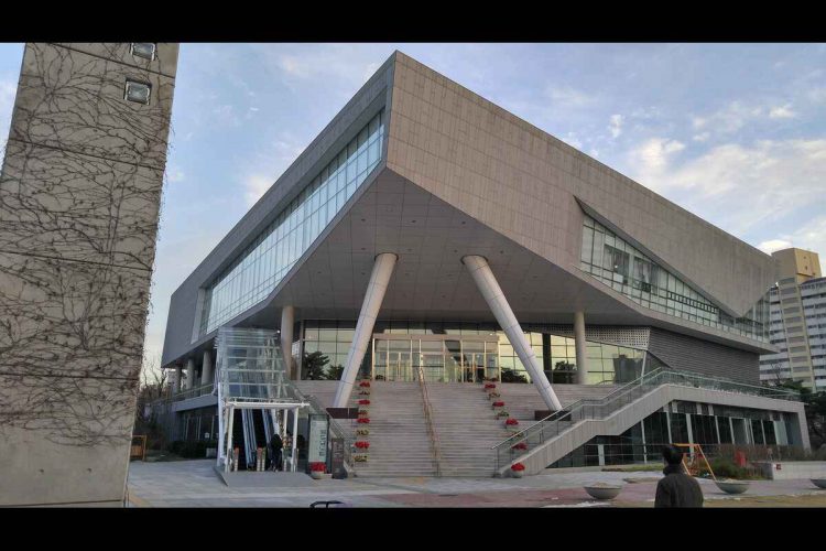 By Jocelyndurrey - Own work, CC BY-SA 4.0, https://en.wikipedia.org/w/index.php?curid=75619933