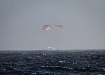 Rientro sulla Terra per i due astronauti statunitensi rimasti 9 mesi nello spazio