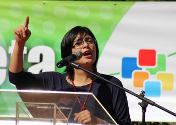 Cile: scandalo chat. Si dimette la presidente della Camera