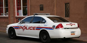 USA, New Mexico: Tre morti e quindici feriti in una sparatoria di massa durante un raduno automobilistico non autorizzato