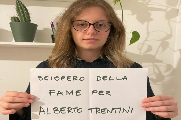 La radicale Alice Depetro in sciopero della fame per la liberazione di Alberto Trentini