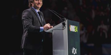 Argentina, nuove proteste a sostegno dei pensionati: parlamento blindato