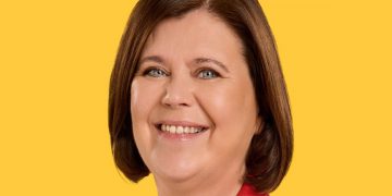 Islanda: si dimette la ministra dell’Istruzione e dell’Infanzia per una relazione passata con un minore