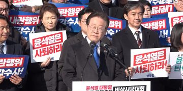 Il presidente sudcoreano Yoon rilasciato dal carcere dopo l’impeachment