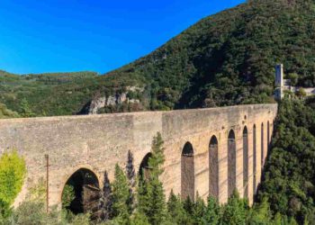 Donna uccisa dal marito a Spoleto