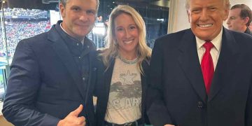 Pete Hegseth con Donald Trump