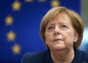 Appello di Merkel all’unità dell’UE per evitare frammentazione