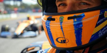 F1, Gran Premio d’Australia: Norris in pole con la McLaren, Ferrari in quarta fila