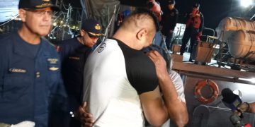 Pescatore peruviano disperso in mare per 95 giorni viene salvato e riabbraccia la famiglia