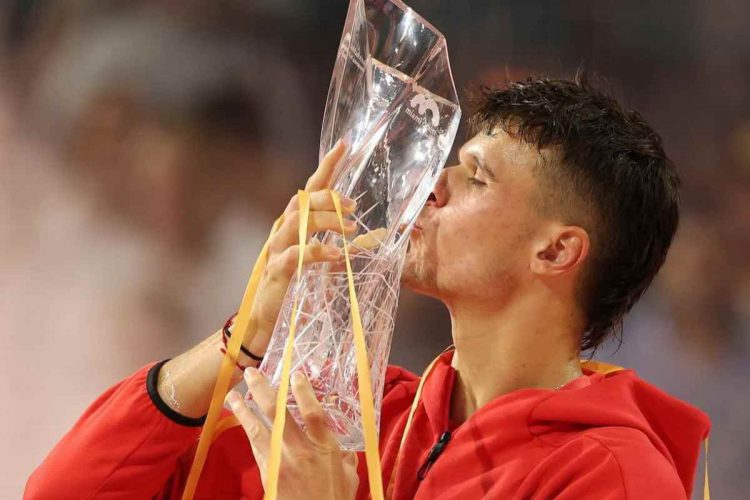 La rivelazione di Mensik dopo la vittoria a Miami