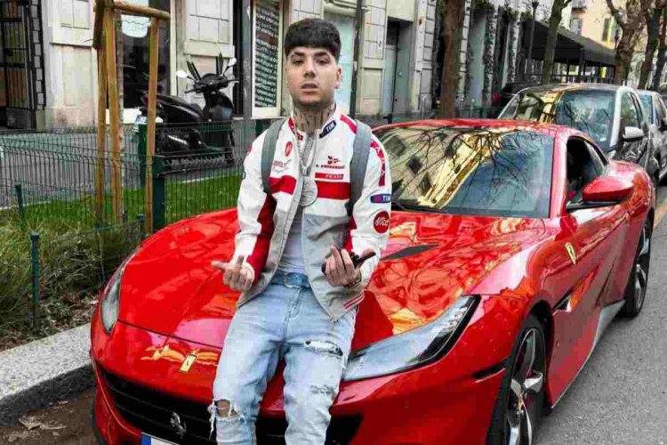 Obbligo di firma per Shiva