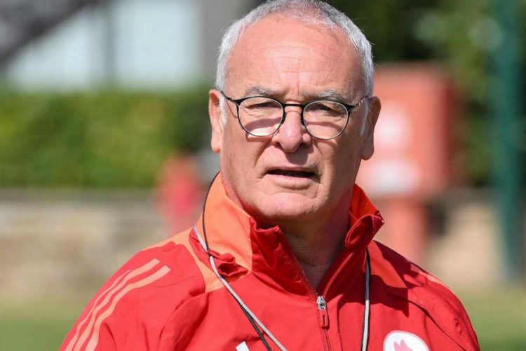 L'allenatore giallorosso della Roma, Claudio Ranieri