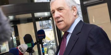 Tajani risponde alle critiche della Lega