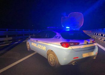 Una volante della Polizia