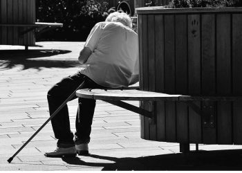 Treviso: accoltellamento di un 86enne, 15enne si autodenuncia con versione contrastante