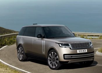 Dazi di Trump: Volkswagen, Land Rover, Mercedes, BMW e Stellantis tra i più colpiti