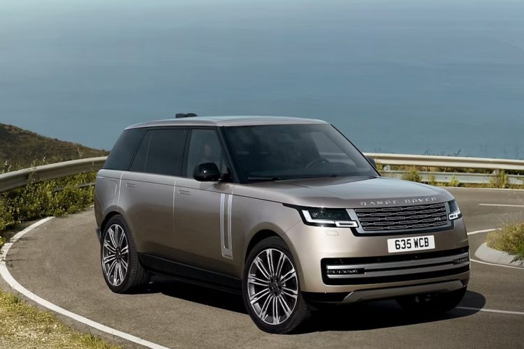 Dazi di Trump: Volkswagen, Land Rover, Mercedes, BMW e Stellantis tra i più colpiti