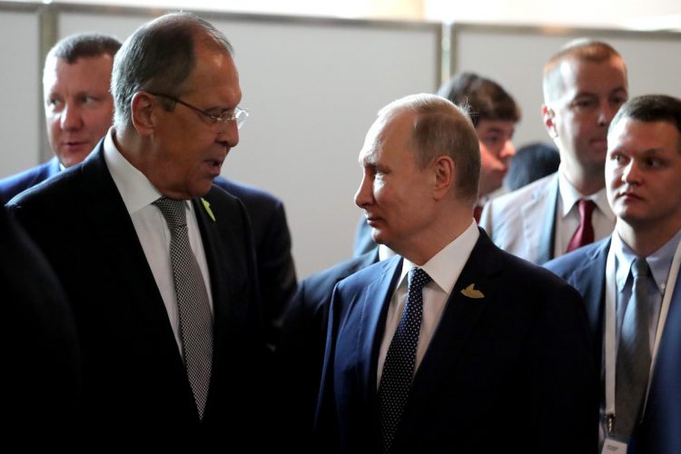 Lavrov, accordo sul Mar Nero elimini restrizioni russe