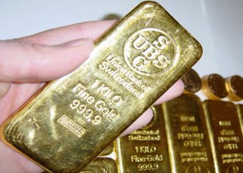 Effetto Trump sull'oro: quotazioni record oltre 3 mila dollari l'oncia