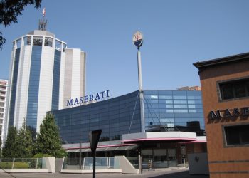 Stellantis in crisi: Alfa, Maserati e Lancia a rischio vendita o chiusura