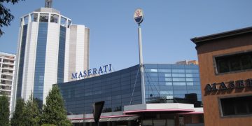 Stellantis in crisi: Alfa, Maserati e Lancia a rischio vendita o chiusura