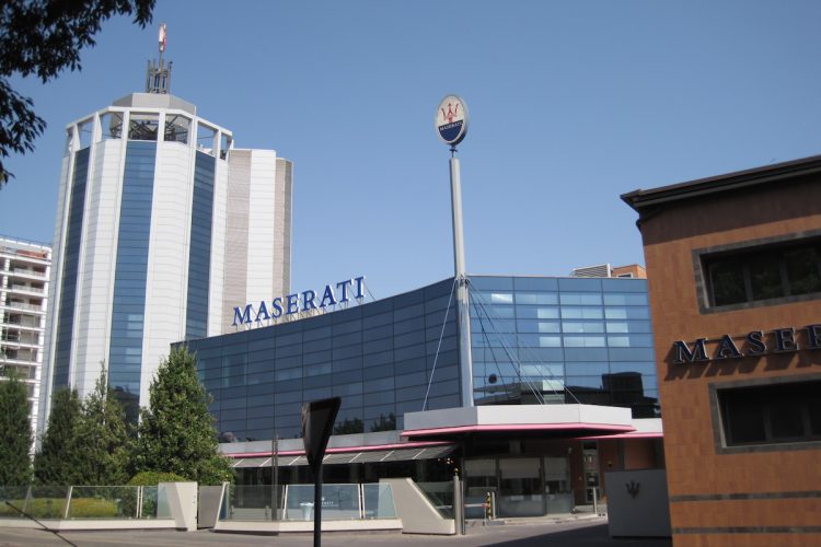 Stellantis in crisi: Alfa, Maserati e Lancia a rischio vendita o chiusura