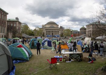 La Columbia University cede alle pressioni di Trump sulle manifestazioni pro Palestina: timori tra altri istituti