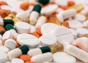OMS lancia l’allarme: Oxycontin 80 mg falsificato in Europa, rischio overdose elevato