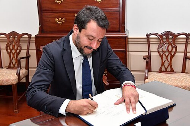 Salvini annuncia iniziativa Occupy Bruxelles per riaffermare la sovranità europea