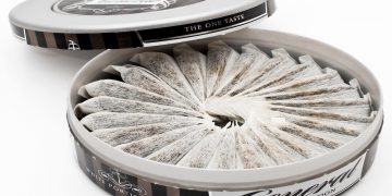 Cos'è lo snus, il tabacco umido vietato in Italia: perché è pericoloso e quali sono i rischi per la salute